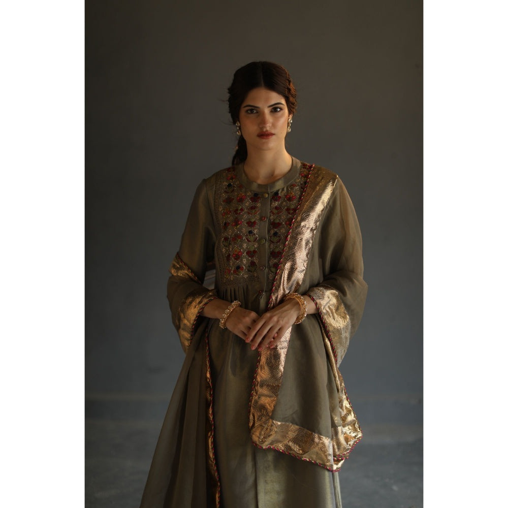 Begum Pret Sitara Kurta - Grey (Set of 3)