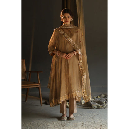 Begum Pret Gulal Kurta - Beige (Set of 4)