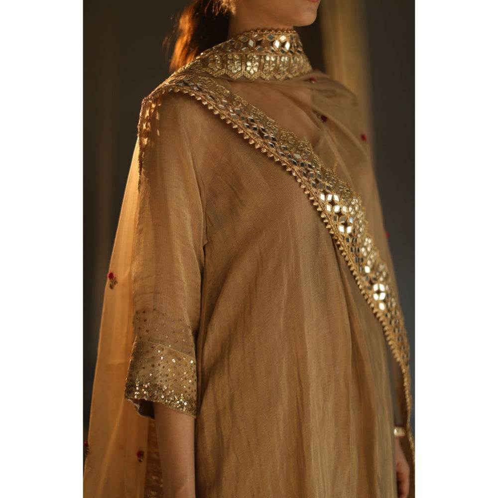 Begum Pret Gulal Kurta - Beige (Set of 4)