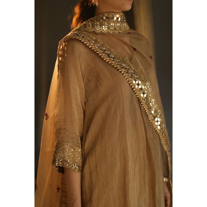 Begum Pret Gulal Kurta - Beige (Set of 4)