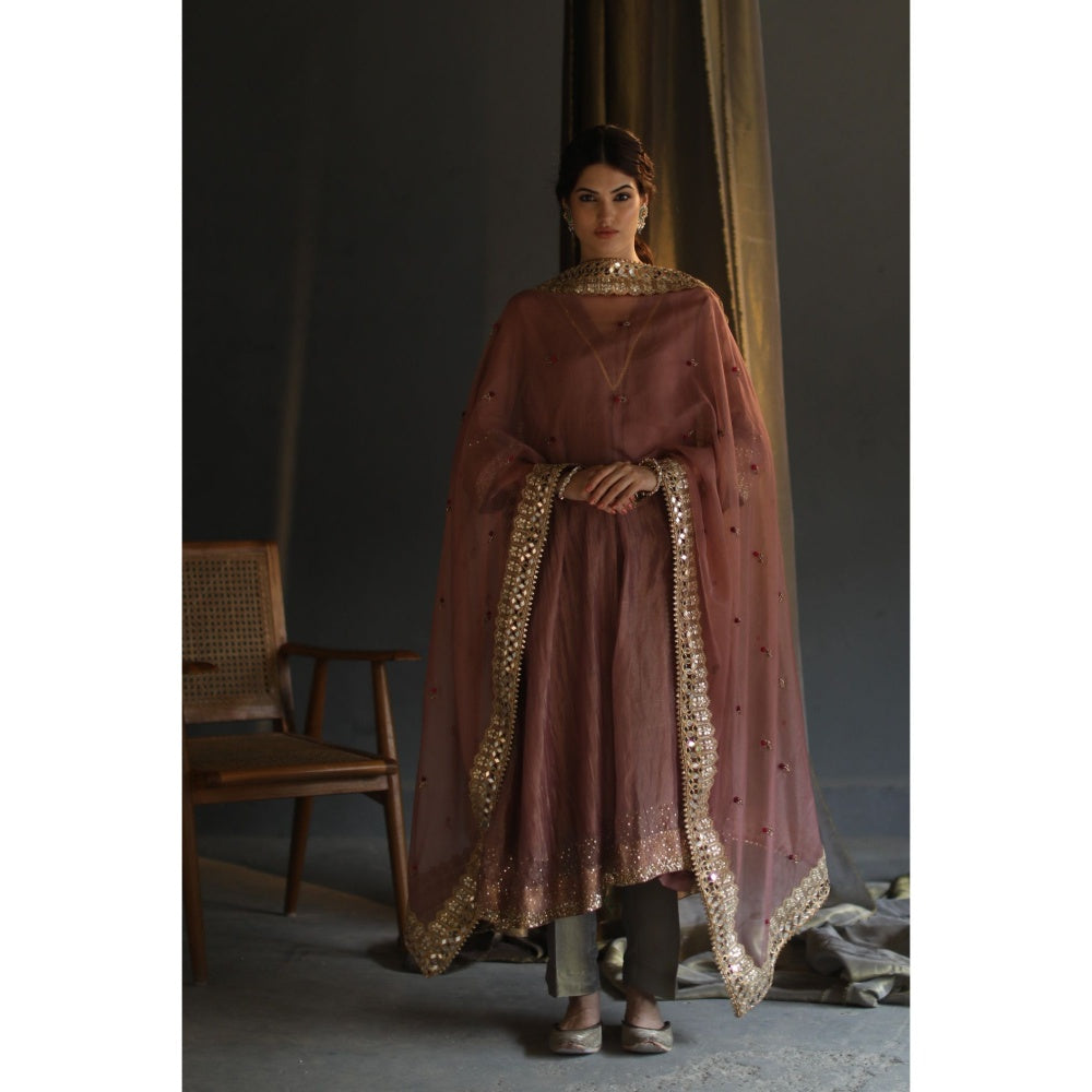 Begum Pret Gulal Kurta - Blush Peach (Set of 4)