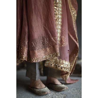 Begum Pret Gulal Kurta - Blush Peach (Set of 4)