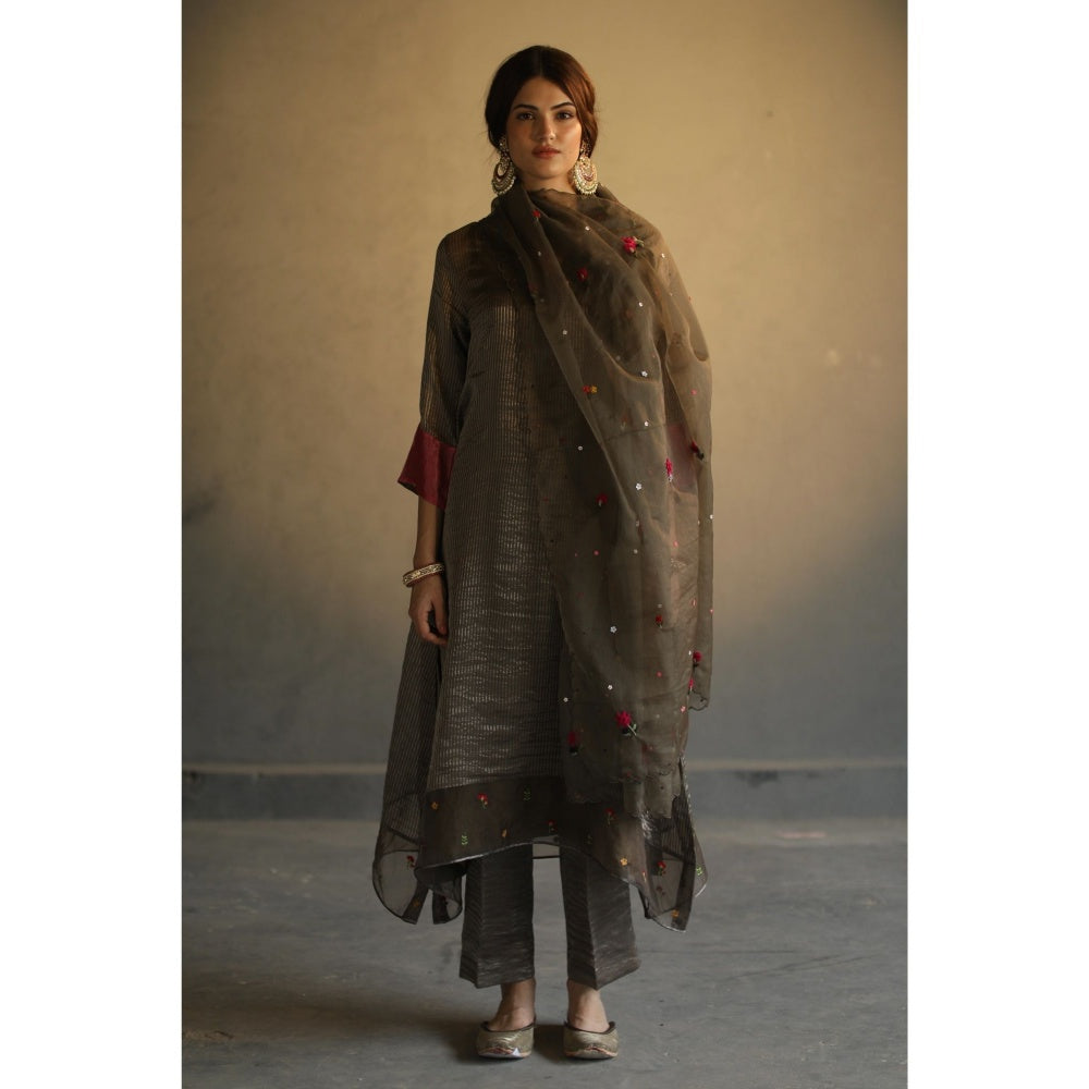 Begum Pret Jhilmil Kurta - Charcoal Grey (Set of 4)