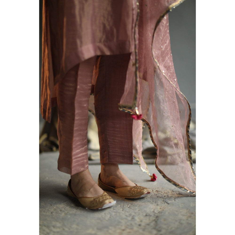 Begum Pret Nakasha Kurta - Rose Pink (Set of 4)