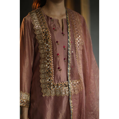 Begum Pret Nakasha Kurta - Rose Pink (Set of 4)