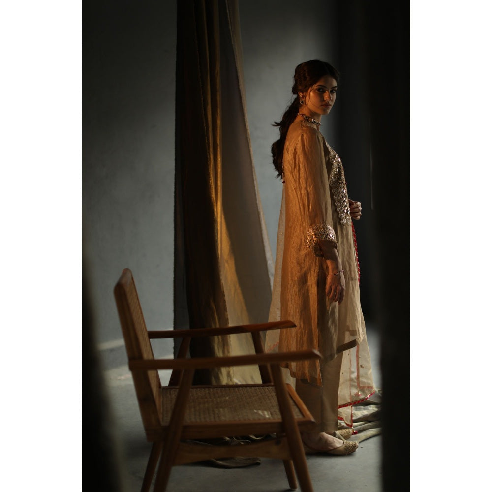 Begum Pret Nakasha Kurta - Beige (Set of 4)