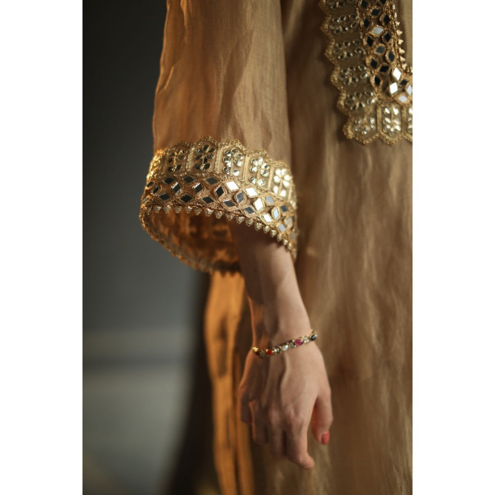 Begum Pret Nakasha Kurta - Beige (Set of 4)