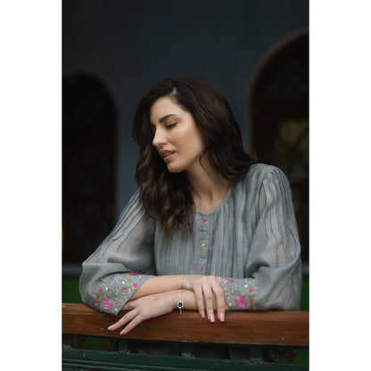 Begum Pret Kira Floral Kurta (Set of 3)