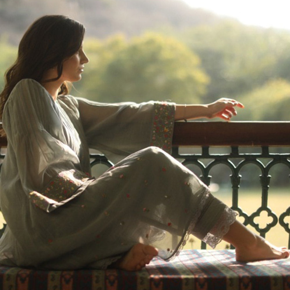 Begum Pret Kira Floral Kurta (Set of 3)