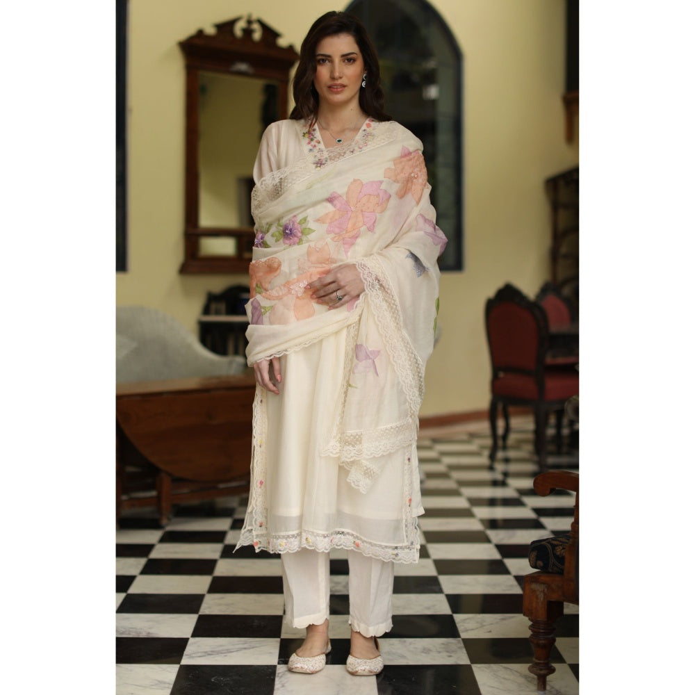 Begum Pret Fiza Suit - Ivory (Set of 4)