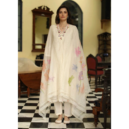 Begum Pret Fiza Suit - Ivory (Set of 4)