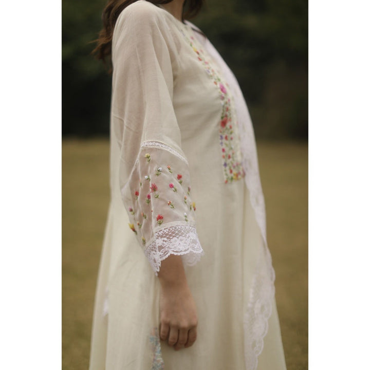 Begum Pret Iris Suit - Ivory (Set of 4)