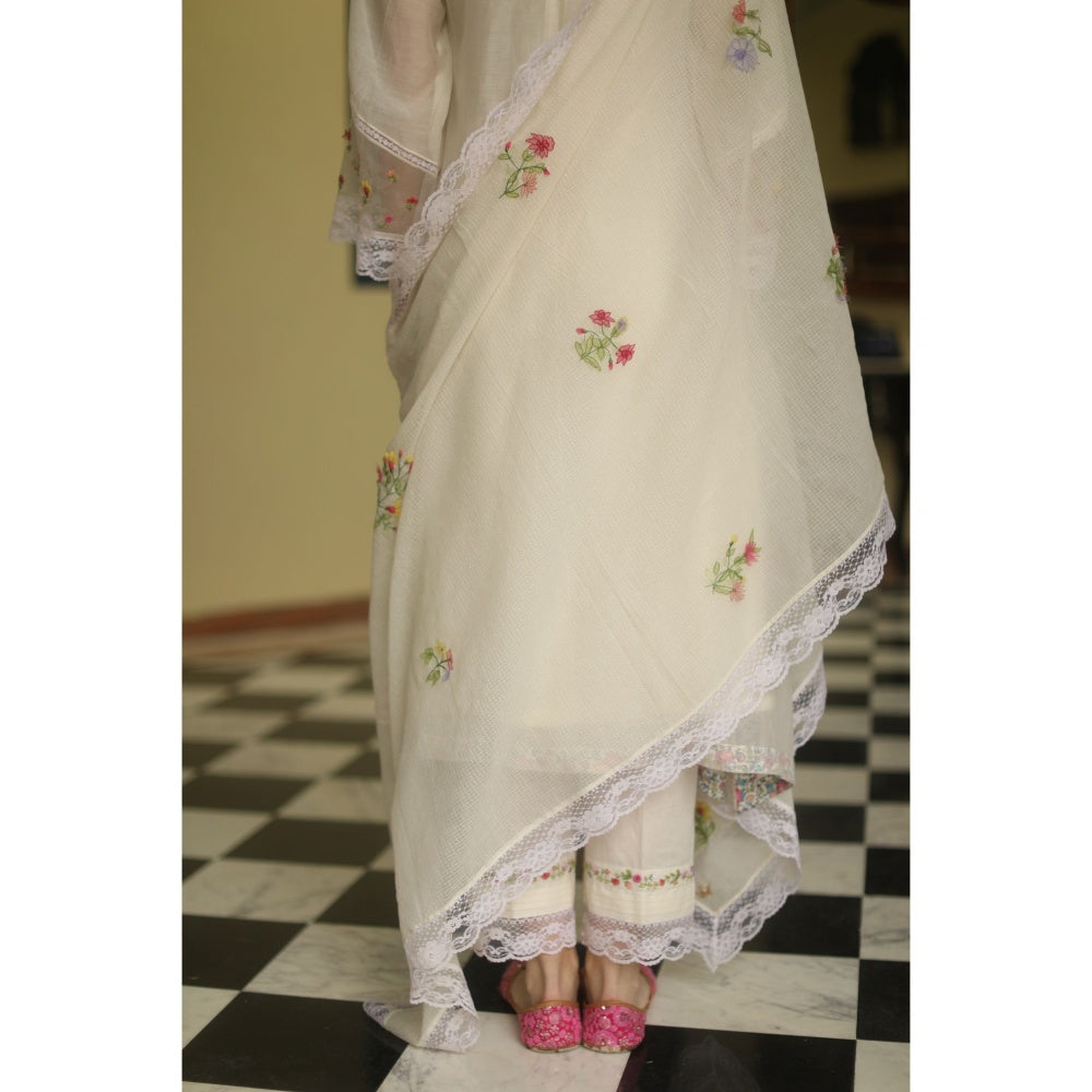 Begum Pret Iris Suit - Ivory (Set of 4)