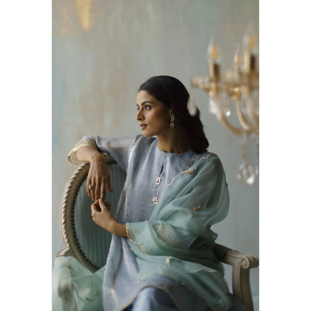 Begum Pret Gulab Aqua Dupatta