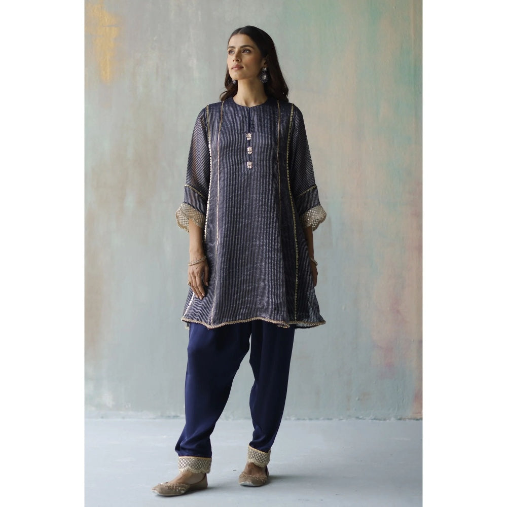 Begum Pret Noor Navy Kurta (Set of 2)