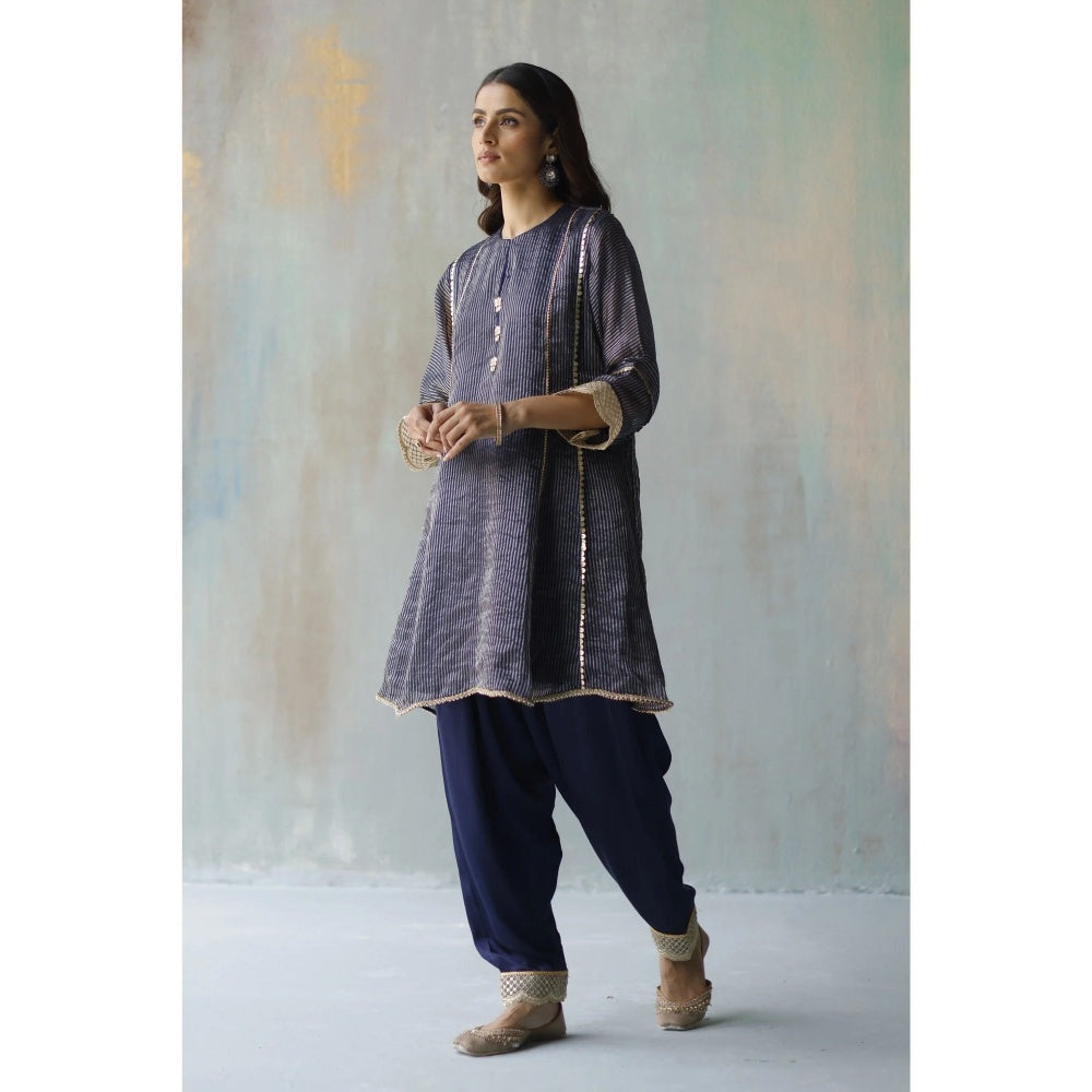 Begum Pret Noor Navy Kurta (Set of 2)