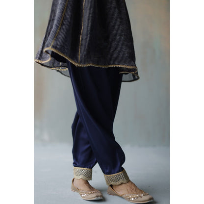 Begum Pret Noor Navy Kurta (Set of 2)
