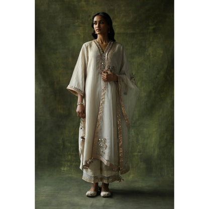 Begum Pret Ivory Bahaar Mirror Work Kurta (Set of 4)