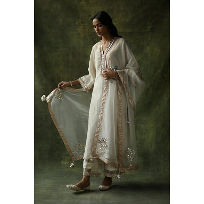 Begum Pret Ivory Bahaar Mirror Work Kurta (Set of 4)