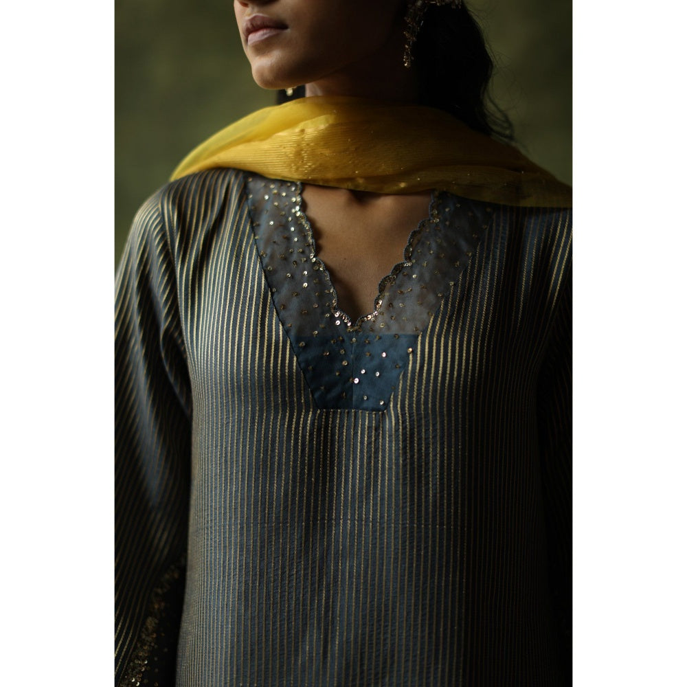 Begum Pret Slate Grey & Peach Nida Kurta (Set of 3)