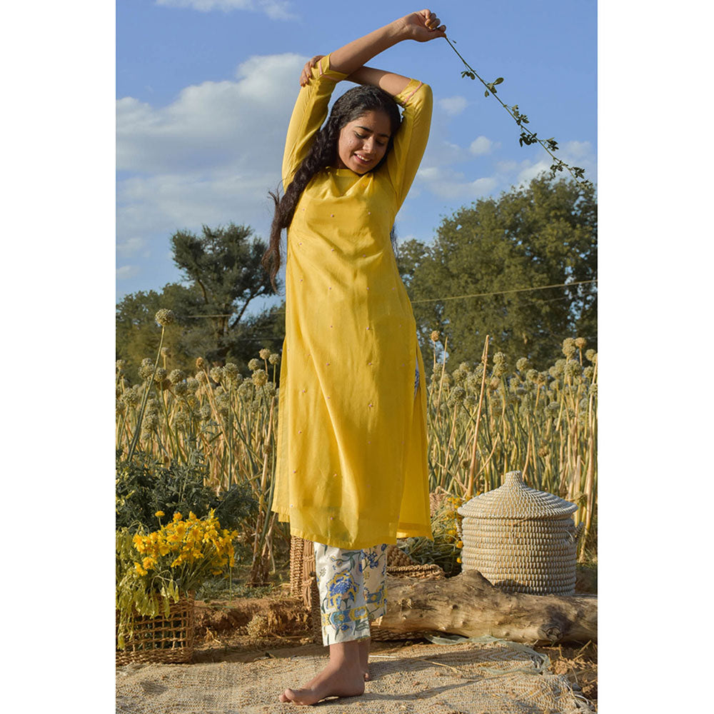Baise Gaba Yellow Suit (Set Of 2)