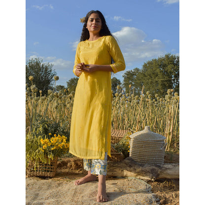 Baise Gaba Yellow Suit (Set Of 2)