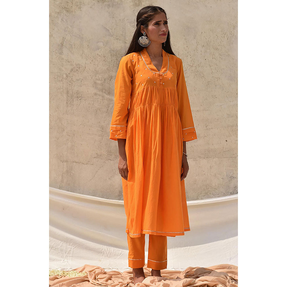 Baise Gaba Orange Parnika Ila (Set Of 2)