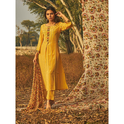 Baise Gaba Yellow Sambac Kurta (Set Of 3)