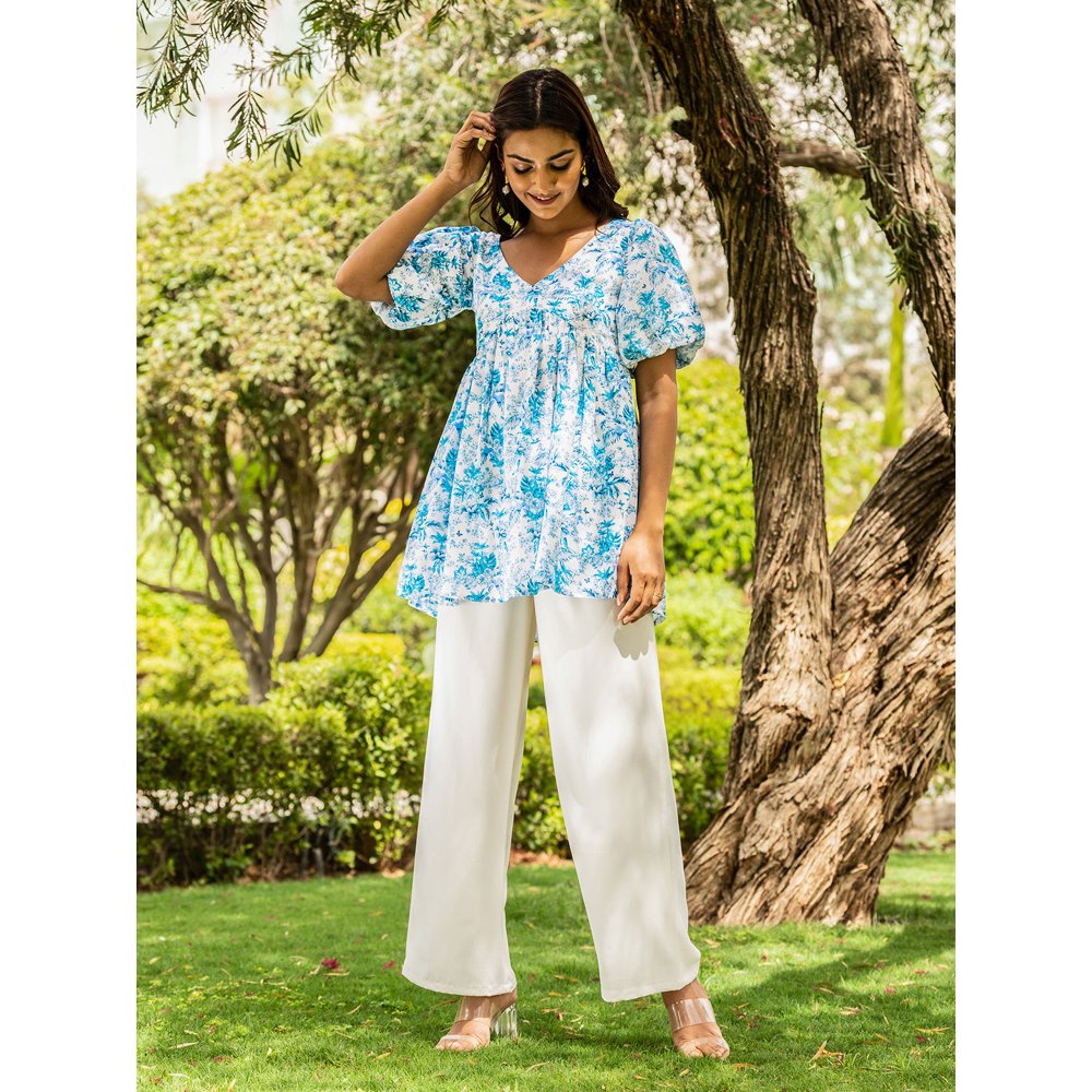 B'Infinite Summer Breeze Top And White Trousers (Set Of 2)