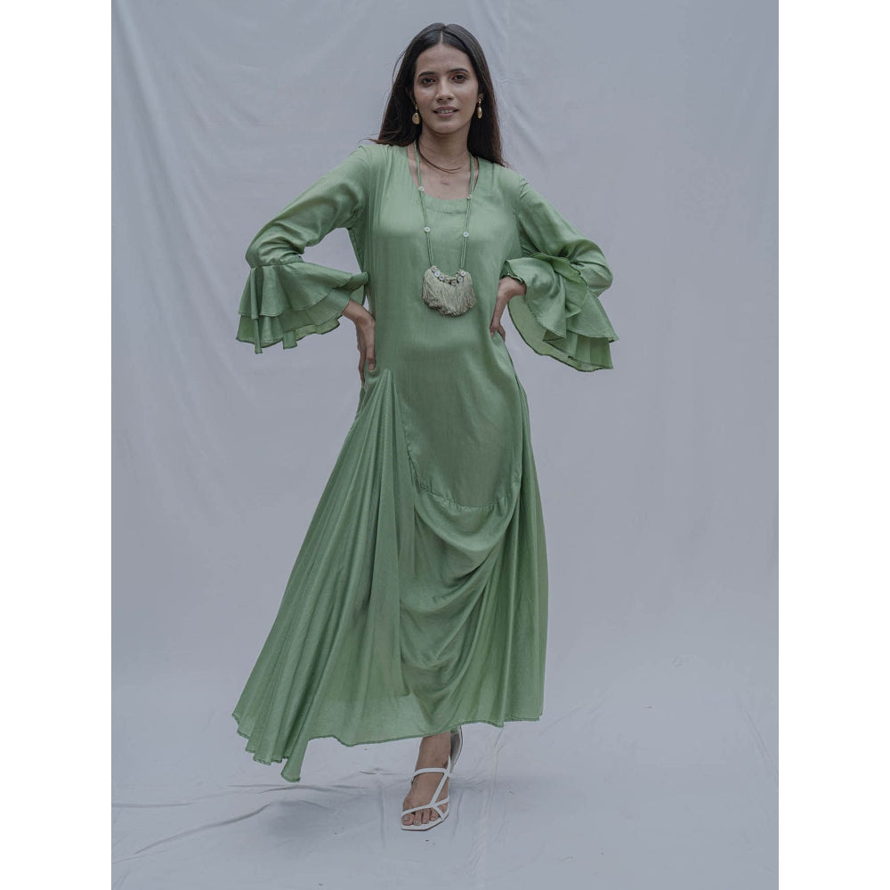 Bohame Light Green Front Pleated Dress With Necklace (Set of 2)