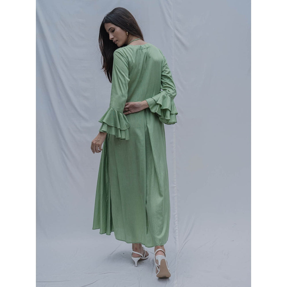 Bohame Light Green Front Pleated Dress With Necklace (Set of 2)