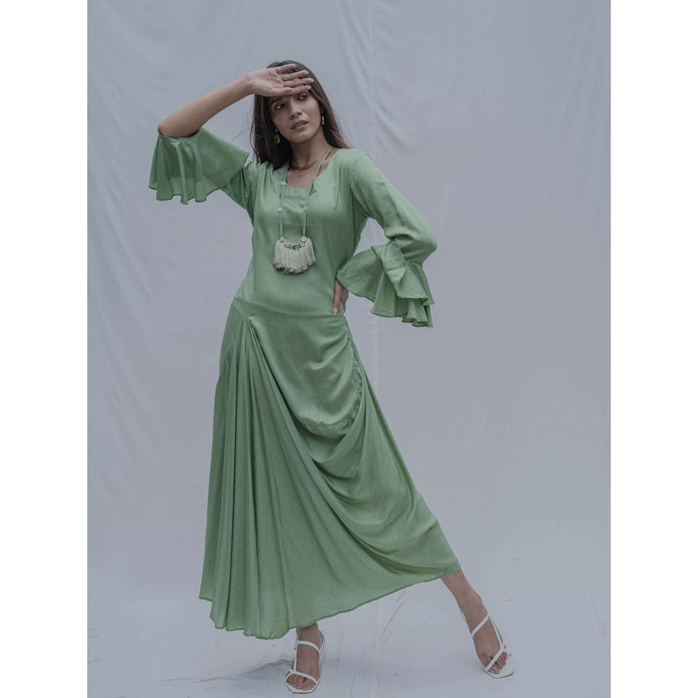 Bohame Light Green Front Pleated Dress With Necklace (Set of 2)