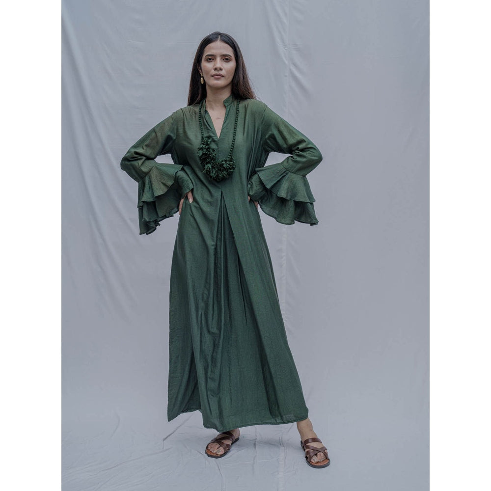 Bohame Bottle Green Front Pleated Dress With Necklace (Set of 2)