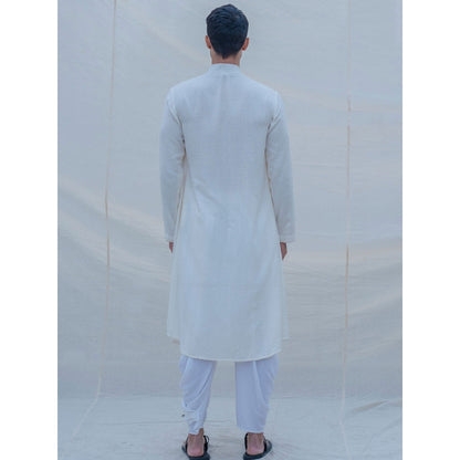 Bohame Off White Cotton Kurta And Pajama (Set of 2)