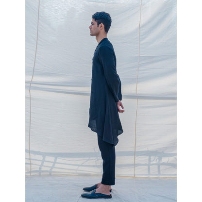 Bohame Cotton X Linen Bad And Black Kurta With Pajama (Set of 2)