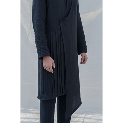 Bohame Cotton X Linen Black Kurta With Pajama (Set of 2)