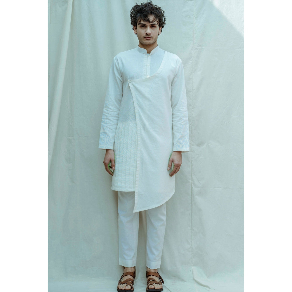 Bohame Pleated Angrakha Kurta And Pajama In White (Set of 2)