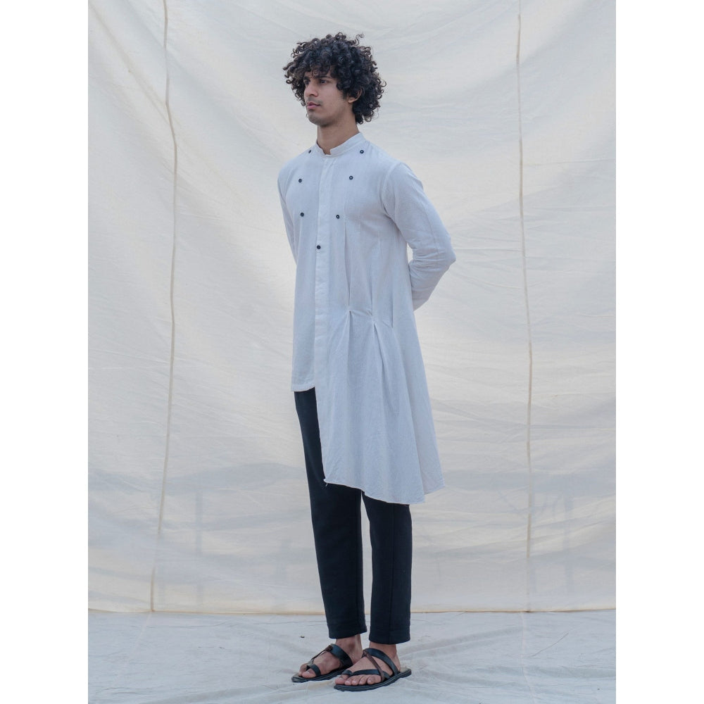 Bohame Kurta And Pajama White W/ Box Pleates (Set of 2)