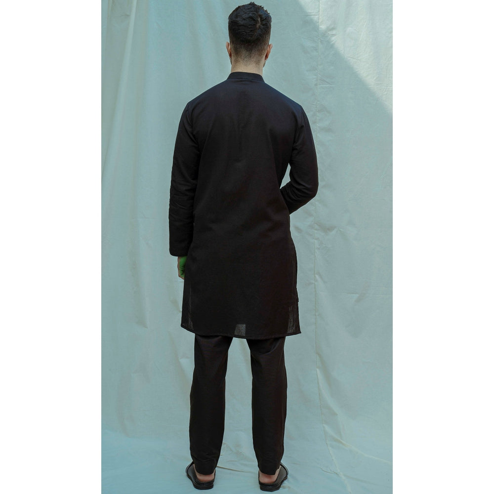 Bohame Cotton X Linen Asymmetry Pleated Kurta With Pajama (Set of 2)