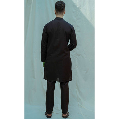 Bohame Cotton X Linen Asymmetry Pleated Kurta With Pajama (Set of 2)