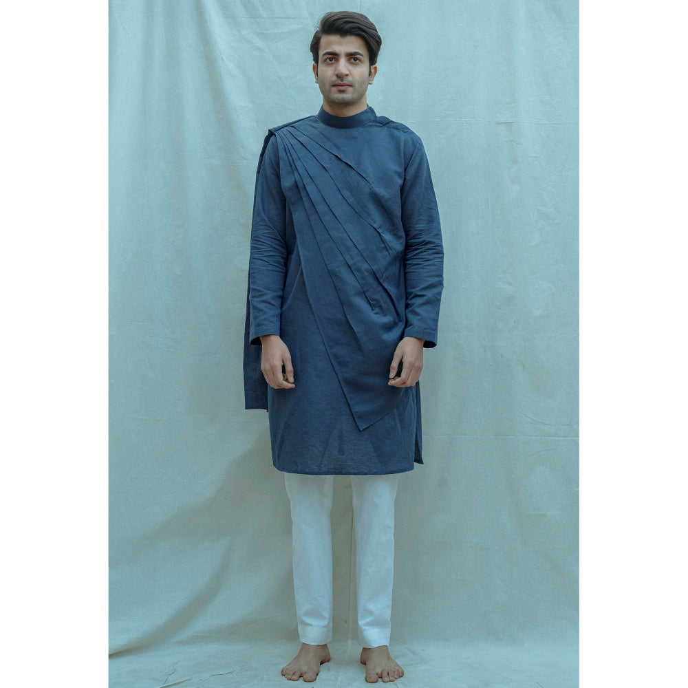 Bohame Cotton X Linen Back Pleated Kurta With Pajama In Royal Blue (Set of 2)