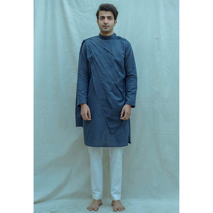 Bohame Cotton X Linen Back Pleated Kurta With Pajama In Royal Blue (Set of 2)