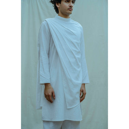Bohame Cotton X Linen Back Pleated Kurta With Pajama In White (Set of 2)