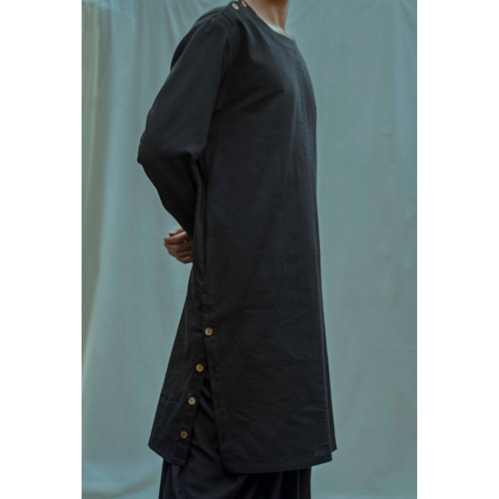 Bohame Black Kurta With Pajama And Black Dhoti (Set of 2)