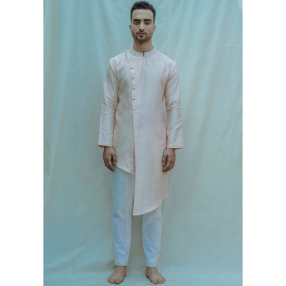 Bohame Asymmetrical Hemline Kurta With Pajama In Chanderi Silk (Set of 2)