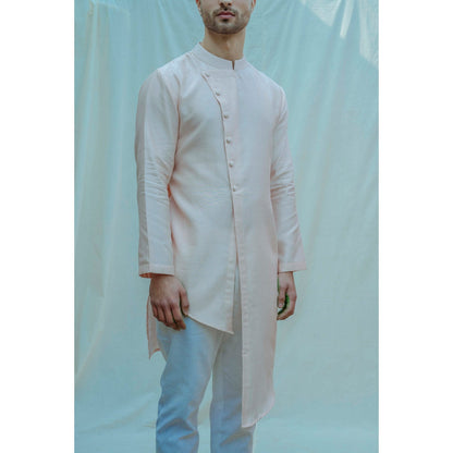 Bohame Asymmetrical Hemline Kurta With Pajama In Chanderi Silk (Set of 2)