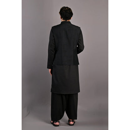 Bohame Haruka Kurta with Nehru Jacket (Set of 3)