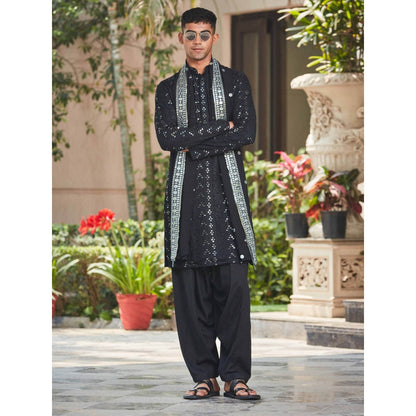 Bohame Bhima - Chikankari Kurta (Set of 3)