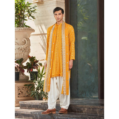 Bohame Dhruva - Chikankari Kurta (Set of 3)