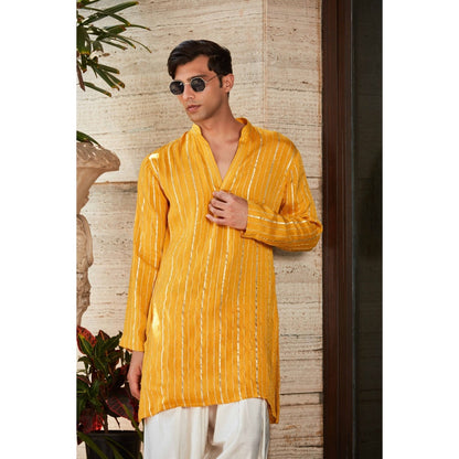 Bohame Nireka - Chikankari Kurta (Set of 2)